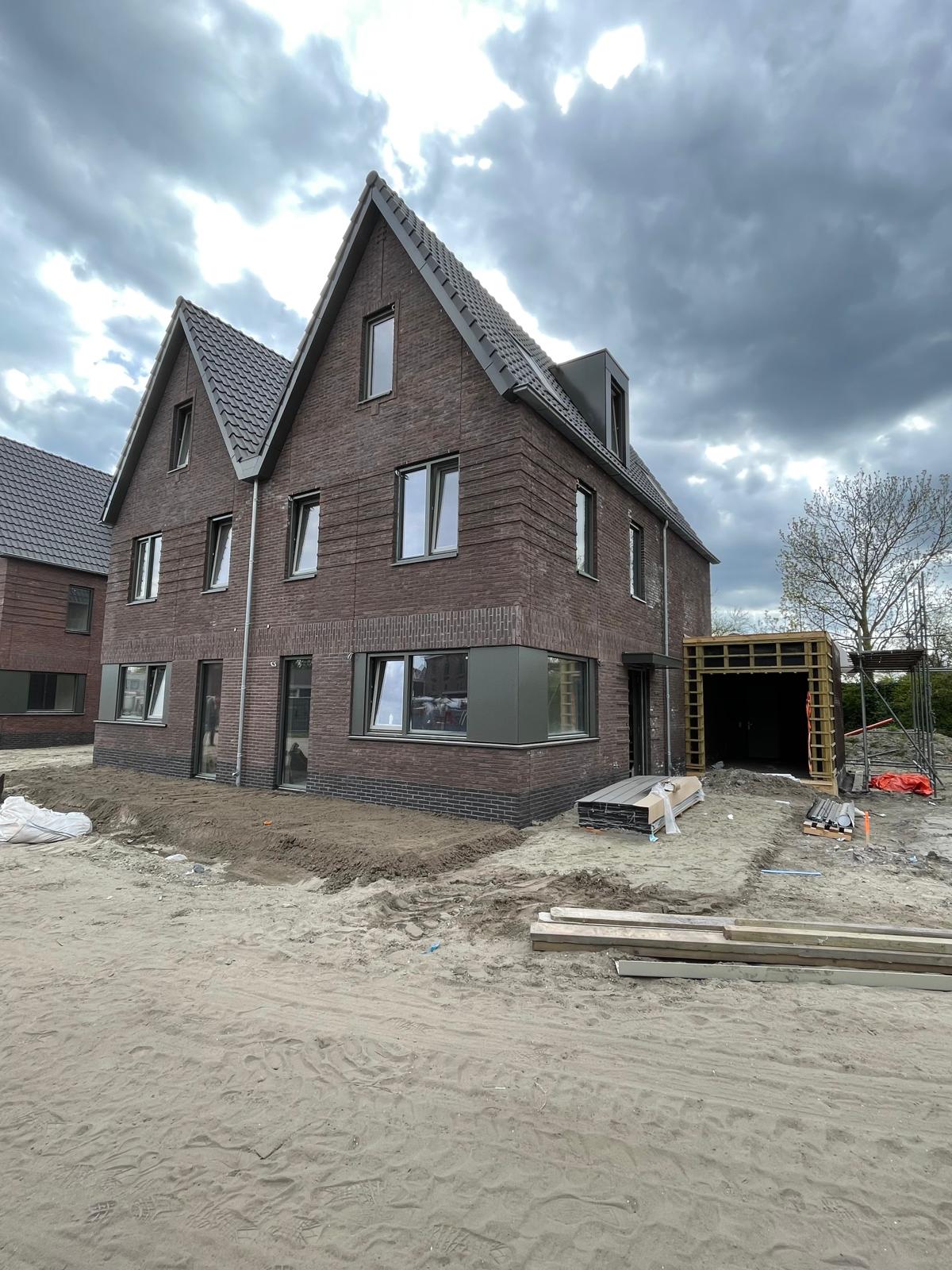 Bouw4